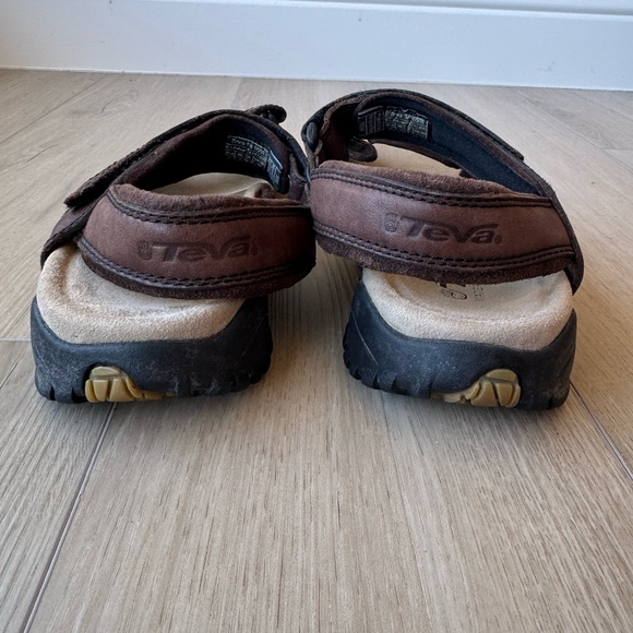 Teva Waterproof Leather Hiking Sandals Brown #6591 Men’s 8 EUC - Picture 12 of 14